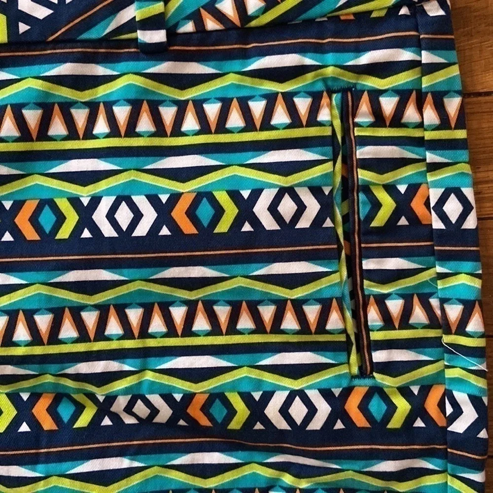 STYLUS Vibrant Aztec Print Shorts